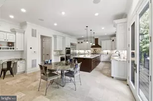 936 Kimberwicke Rd, McLean, VA 22102 - Photo 18