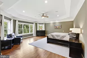 936 Kimberwicke Rd, McLean, VA 22102 - Photo 32