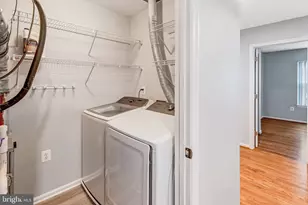 8315 Sanderling Way, Lorton, VA 22079 - Photo 16