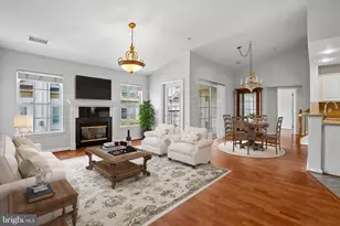 11506 Sperrin Cir, Fairfax, VA 22030 - Photo 2