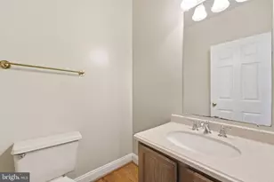 2725 Oldewood Dr, Falls Church, VA 22043 - Photo 20