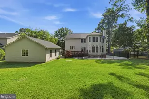 2725 Oldewood Dr, Falls Church, VA 22043 - Photo 48