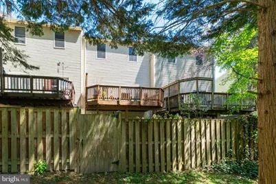 5706 Lakeside Oak Lane, Burke, VA 22015 - Photo 4