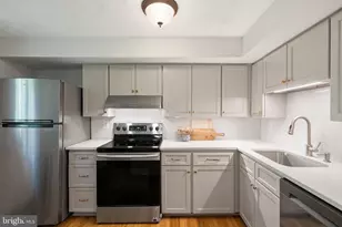 1624 Sierra Woods Dr, Reston, VA 20194 - Photo 12