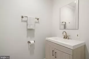 1624 Sierra Woods Dr, Reston, VA 20194 - Photo 34