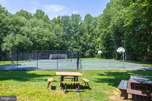 11240 Chestnut Grove Square, Reston, VA 20190 - Photo 34