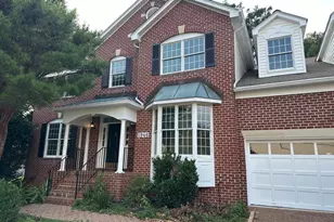 1946 Horse Shoe Dr, Vienna, VA 22182 - Photo 1