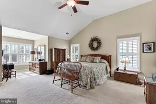 7606 Davis Field Ln, Springfield, VA 22153 - Photo 30