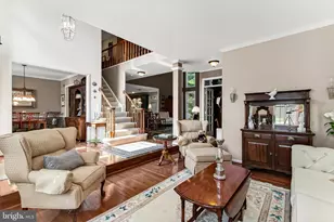 7606 Davis Field Ln, Springfield, VA 22153 - Photo 6