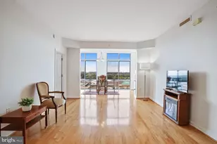 11990 Market St, Reston, VA 20190 - Photo 6