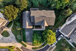 889 Ballou St, Herndon, VA 20170 - Photo 82