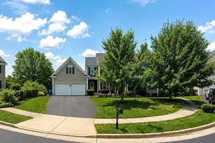 889 Ballou St, Herndon, VA 20170 - Photo 1
