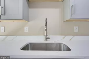 744 Cordell Way, Herndon, VA 20170 - Photo 12
