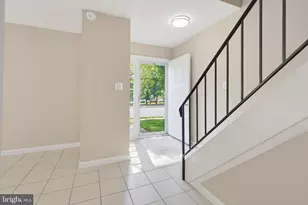 744 Cordell Way, Herndon, VA 20170 - Photo 4