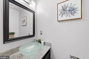 6472 Brick Hearth Ct, Alexandria, VA 22306 - Photo 8