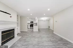 3804 Ridge Knoll Ct, Fairfax, VA 22033 - Photo 4
