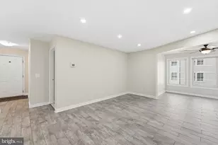 3804 Ridge Knoll Ct, Fairfax, VA 22033 - Photo 6