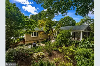10147 Red Spruce Road, Fairfax, VA 22032 - Photo 2