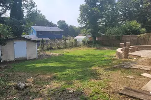 6818 Rolling Rd, Springfield, VA 22152 - Photo 40