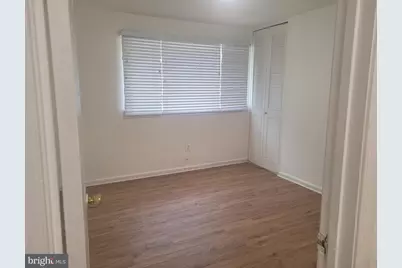 6818 Rolling Road, Springfield, VA 22152 - Photo 22