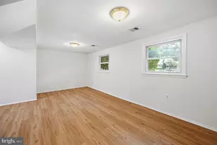5607 Hilldale Dr, Alexandria, VA 22310 - Photo 22