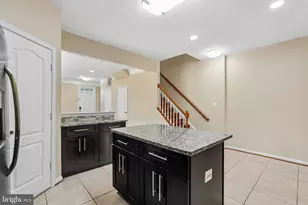13135 Park Crescent Cir, Herndon, VA 20171 - Photo 12