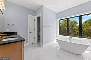 7225 Barry Rd, Alexandria, VA 22315 - Photo 56