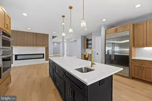 7225 Barry Rd, Alexandria, VA 22315 - Photo 24