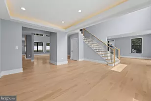 7225 Barry Rd, Alexandria, VA 22315 - Photo 4