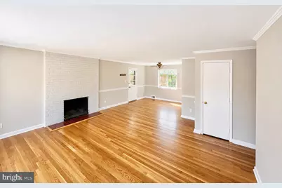 7401 Camp Alger Avenue, Falls Church, VA 22042 - Photo 4