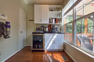 5303 Arapaho Ln, Alexandria, VA 22312 - Photo 8