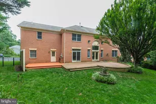1954 Horse Shoe Dr, Vienna, VA 22182 - Photo 82