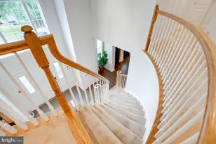 1954 Horse Shoe Dr, Vienna, VA 22182 - Photo 38