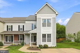 13118 Hearthside Ln, Fairfax, VA 22033 - Photo 1