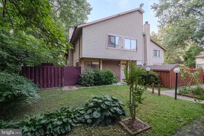 10699 Spring Oak Court, Burke, VA 22015 - Photo 2