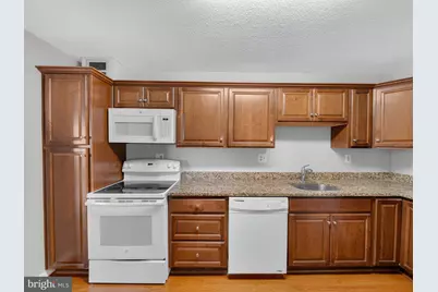 8350 Greensboro Drive #422, McLean, VA 22102 - Photo 16
