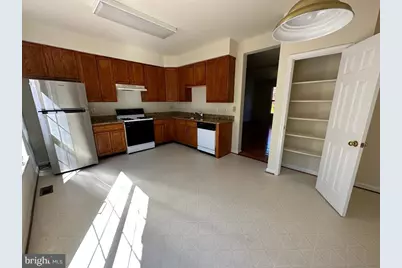 13517 Bannacker Place, Herndon, VA 20171 - Photo 14