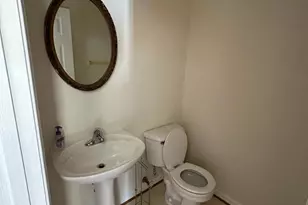 13517 Bannacker Pl, Herndon, VA 20171 - Photo 12