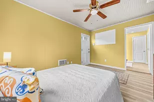 3007 Elmwood Dr, Alexandria, VA 22303 - Photo 20