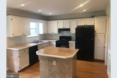 9655 Eaton Woods Place, Lorton, VA 22079 - Photo 6
