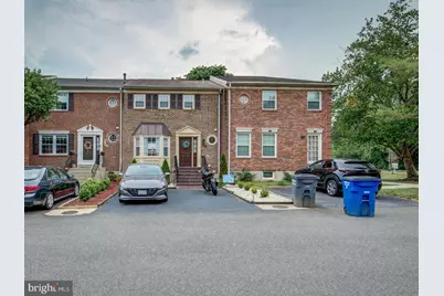 7112 Lake Cove Drive, Alexandria, VA 22315 - Photo 2