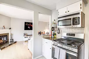 7112 Lake Cove Dr, Alexandria, VA 22315 - Photo 22