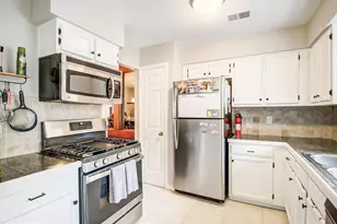 7112 Lake Cove Dr, Alexandria, VA 22315 - Photo 18