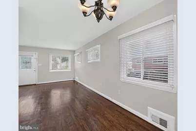 6817 Radcliffe Drive, Alexandria, VA 22307 - Photo 8