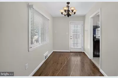 6817 Radcliffe Drive, Alexandria, VA 22307 - Photo 6