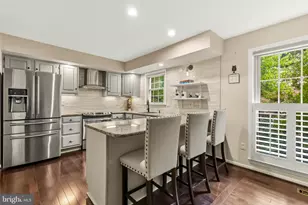 5459 Cheshire Meadows Way, Fairfax, VA 22032 - Photo 4