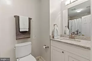 5459 Cheshire Meadows Way, Fairfax, VA 22032 - Photo 22