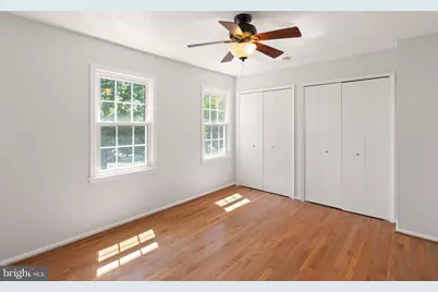 8636 Dellway Lane, Vienna, VA 22180 - Photo 18