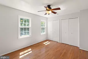 8636 Dellway Ln, Vienna, VA 22180 - Photo 18