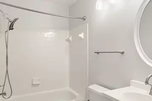 8636 Dellway Ln, Vienna, VA 22180 - Photo 16